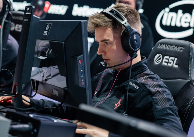 极大地提升 极大地提升