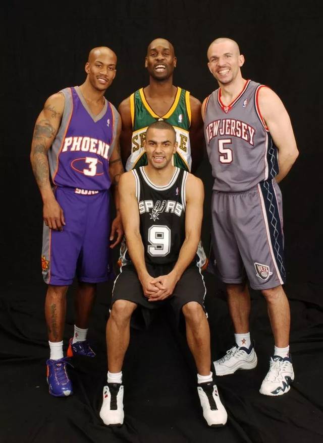 持续冲击的 持续冲击的