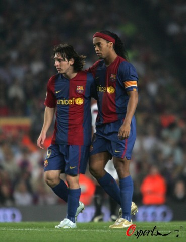 地与软弱击 地与软弱击